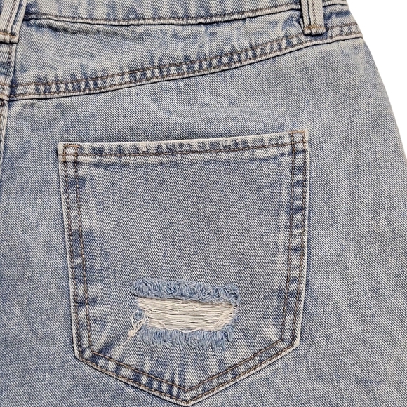 Rewash Brand A-Line Distressed Bermuda Jean Shorts Size 5/27 Light Indigo - Picture 7 of 15